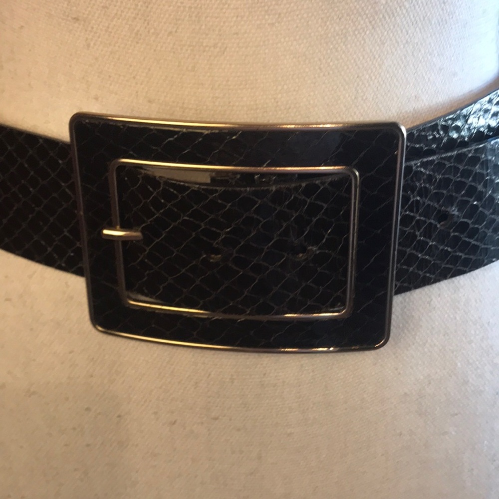 2 pcs Vince Camuto NWT Wristlet Banana Republ Belt - Picture 6 of 8